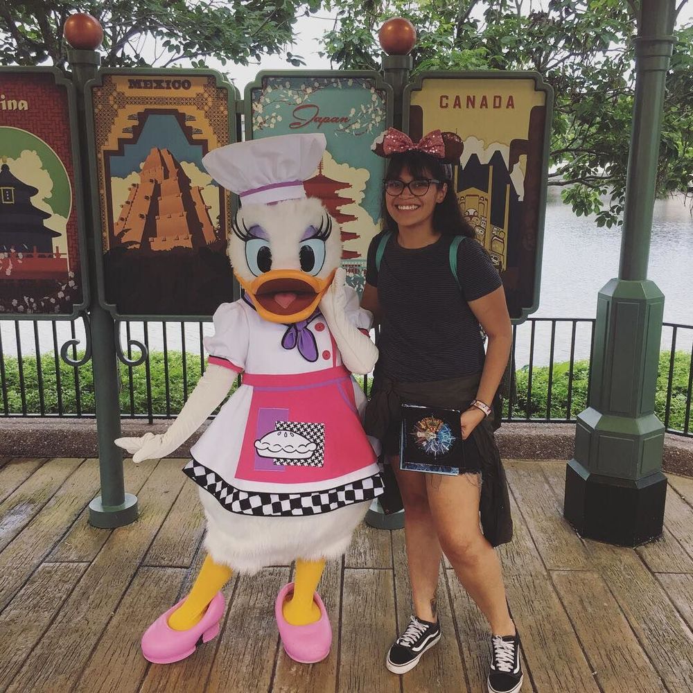 Meet your Posher, Lauryn